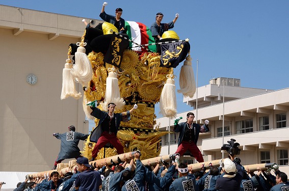 宇高太鼓台の飾り幕